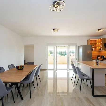 3 Bedroom Stunning In
