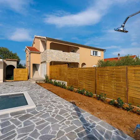 3 Bedroom Stunning In Holiday home
