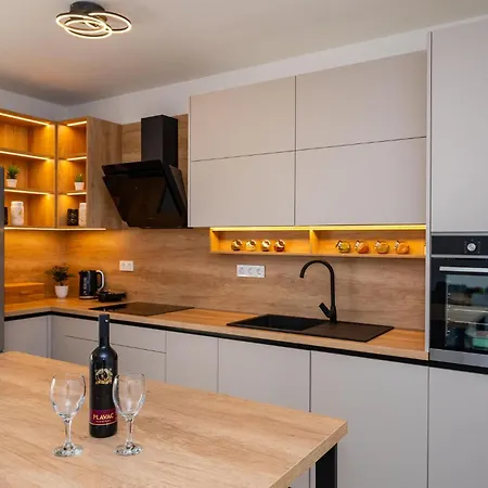 Holiday home 3 Bedroom Stunning In *